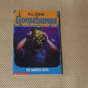 Goosebumps The Haunted Mask Book